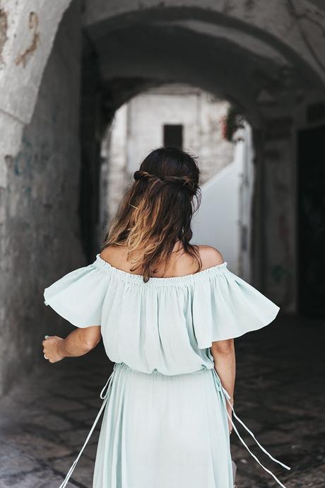 Polignano_A_Mare-Guerlain-Beauty_Road_Trip-Long_Dress-Chole_Bag-Outfit-Street_Style-Italy-30