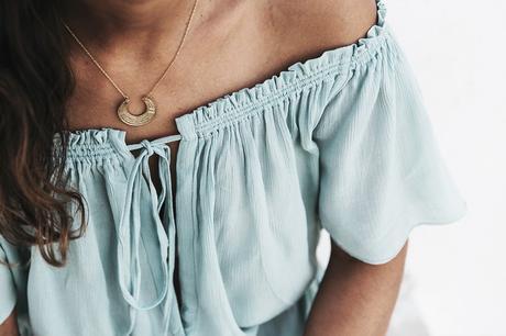 Polignano_A_Mare-Guerlain-Beauty_Road_Trip-Long_Dress-Chole_Bag-Outfit-Street_Style-Italy-22