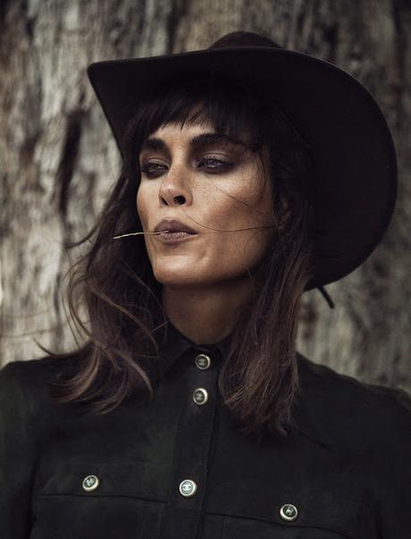 Jenna Pietersen se va al salvaje oeste para Myself Alemania