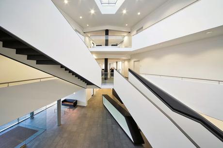 Edificio wYe en Neuss, Alemania, por Eike Becker Architekten