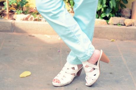 Mi vestido azul - Capri pants (2)