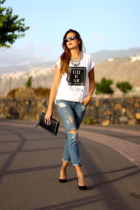 Kiss me now or cry later