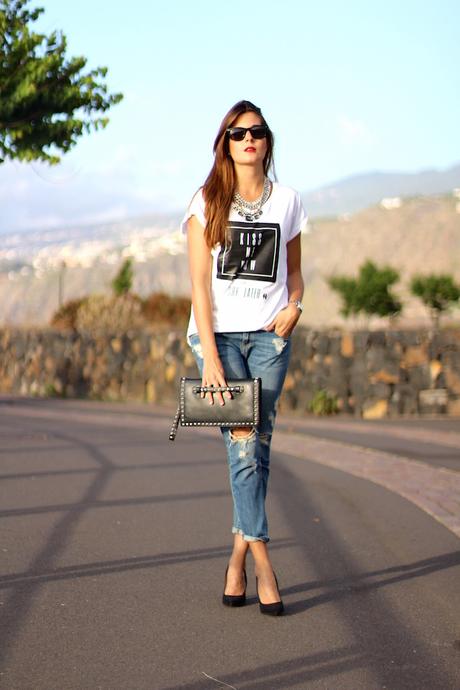 Kiss me now or cry later