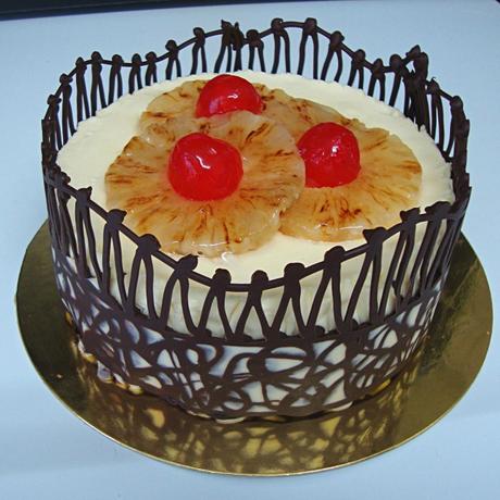 Tarta-piña-y-coco-final-metienestarta