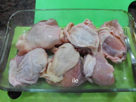 Muslitos de pollo a la miel con tomillo y romero