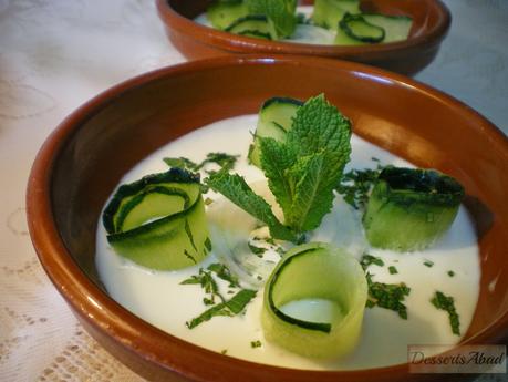 Djadjik, crema de yogurt y pepino