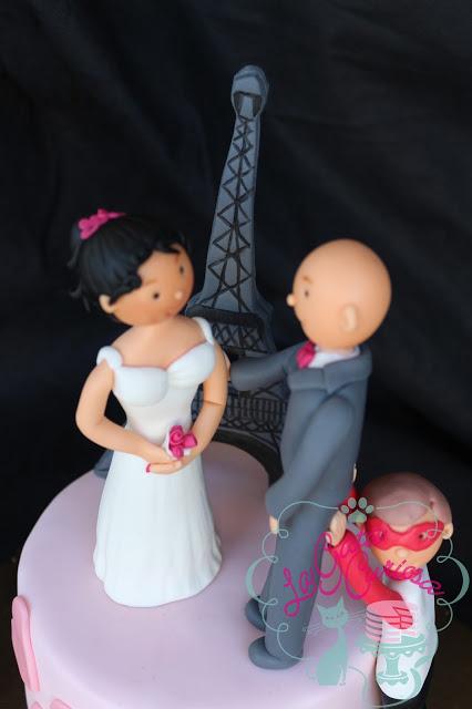 TARTA PARA UNA BODA CON LADRÓN INCLUIDO