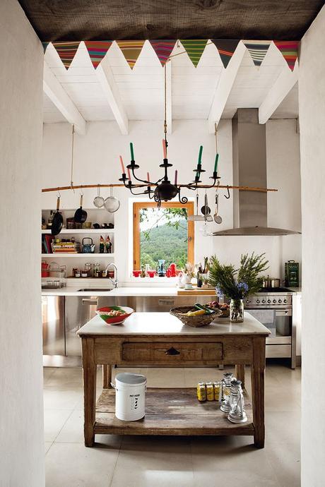 UN CAÑIZO SOBRE EL QUE BAILA LA LUZ...