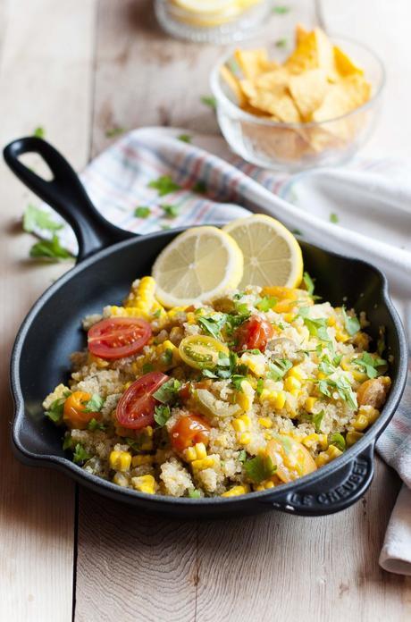 Ensalada de quinoa y tomates cherrys