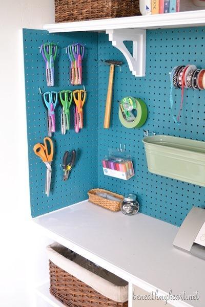 DIY: monta tu espacio de trabajo dentro de un armario DIY: monta tu espacio de trabajo dentro de un armario