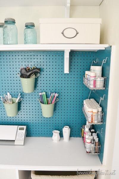 DIY: monta tu espacio de trabajo dentro de un armario DIY: monta tu espacio de trabajo dentro de un armario