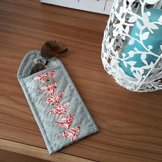 Bolso y funda de gafas patchwork