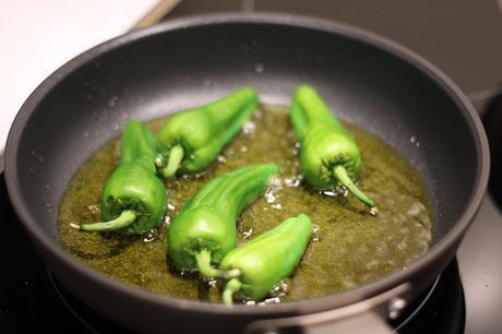 Tataki de atún rojo con un toque de Torta del Casar