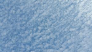 8 cosas que hago solo en mi imaginación nubes