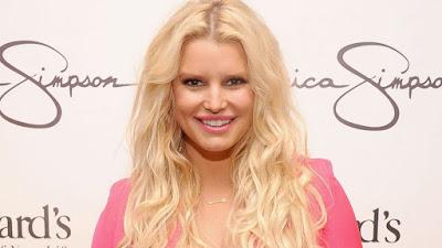 La despampanante Jessica Simpson , cumple 35 años