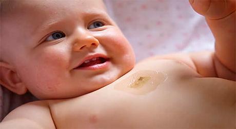 Una calcomanía con chip, nuevo wearable de monitorización