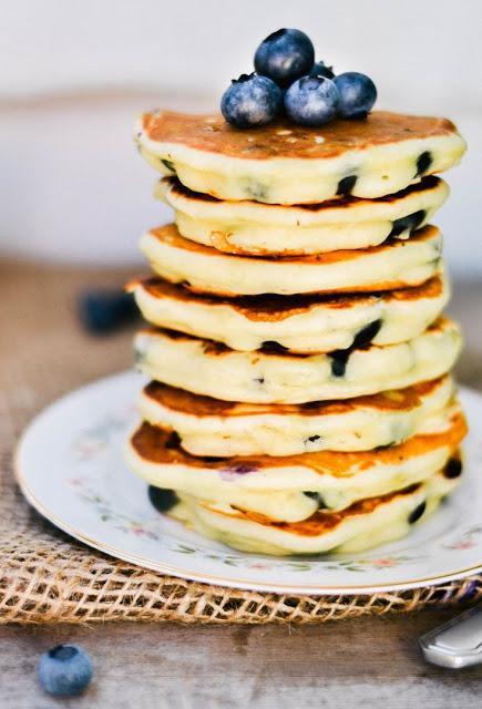 Receta Qikely: Pancakes con Blueberries Receta Qikely: Pancakes con Blueberries