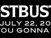 Cazafantasmas: nueva imagen protas equipadas ecto-1 (añadido logo oficial)