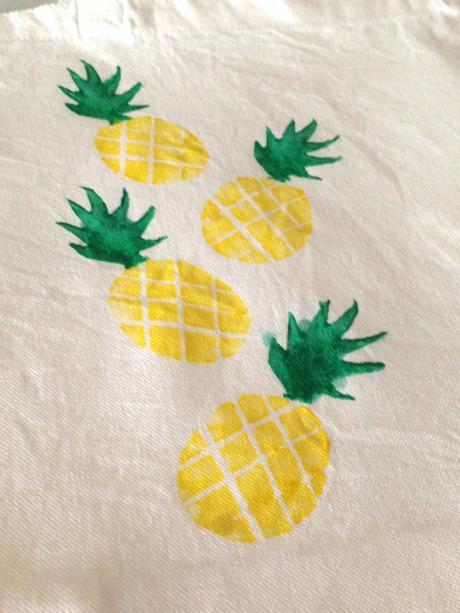 Diy. Bolso con dibujo de Piña o de Sandía