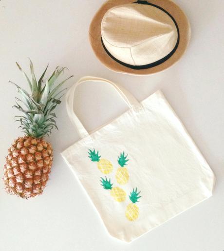 Diy. Bolso con dibujo de Piña o de Sandía