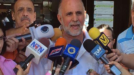 Ismael León: Colectivos cobran a comerciantes de Santa Rosalía Bs. 50.000