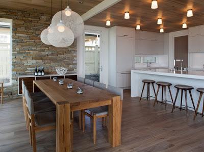 Casa con Interiores Modernos en British Columbia