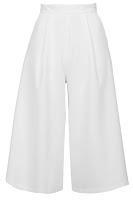 FASHION EDITORIAL: CASUAL SUMMER