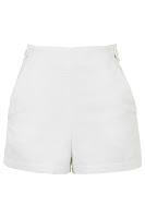 FASHION EDITORIAL: CASUAL SUMMER