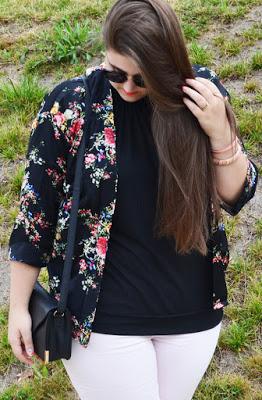 Outfit of the Day ~ Dark Kimono & Pink Jeggins