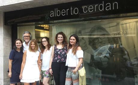 Con Alberto Cerdán y mis compañeras Lourdes de Me Paso el Día Comprando, Jessica de Miss Trendy Barcelona, Aïna de Inexperta y Laura Herder.