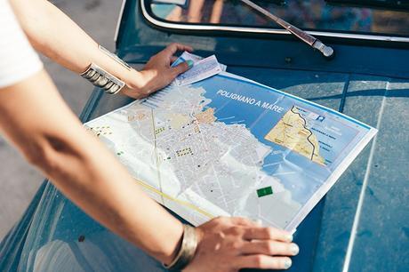 Guerlain-Terracotta-Summer_2015-Polignano_a_Mare-Fiat_600-Striped_Suite-Sabo_Skirt-Crop_Top-Summer-Ray_Ban_Sunnies-Summer-Outfit-Collage_Vintage-