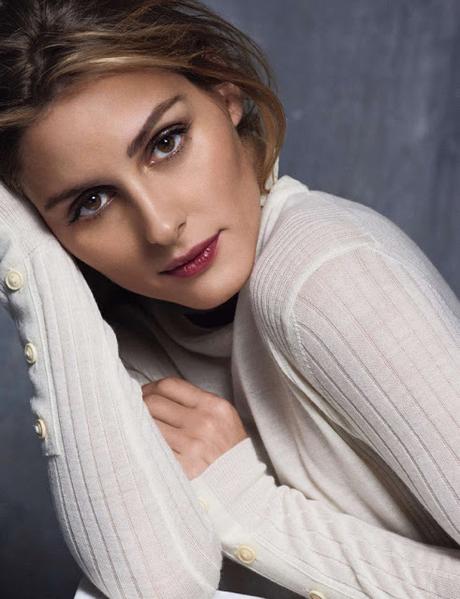 Olivia Palermo luce looks de Tommy Hilfiger en ELLE en nuestro país.