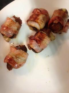 DATILES CON PERA Y BEICON