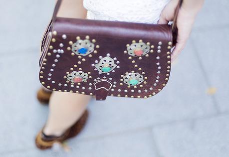 BE BOHOW. SHORTS CROCHÉ