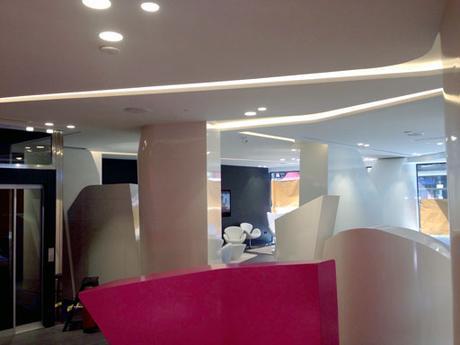 ÚLTIMAS IMÁGENES DE OBRA DE LA REFORMA DE LA CLÍNICA DENTAL EN LEÓN, DISEÑADA POR A-CERO