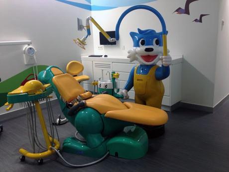 ÚLTIMAS IMÁGENES DE OBRA DE LA REFORMA DE LA CLÍNICA DENTAL EN LEÓN, DISEÑADA POR A-CERO