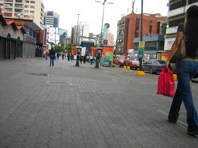 EL RECRE0 -LA  COMUNIDAD ESPERA RESPUESTA DE CONTROL URBANO EN LOS PRÓXIMOS DIAS SOBRE EL INFORME BULEVAR SABANA GRANDE SECTOR CHACAITO