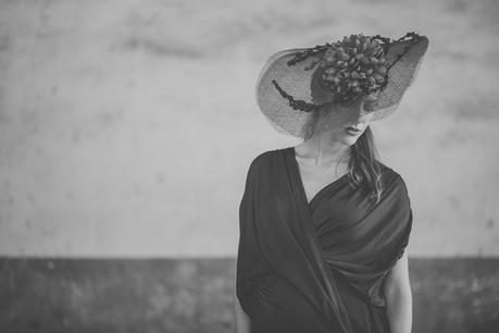 SESION INSPIRACION LOOK TOCADO INVITADA Y NOVIA SESION INSPIRACION LOOK TOCADO INVITADA Y NOVIA