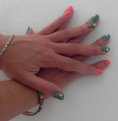 Riviera (look, manicura & outfit)