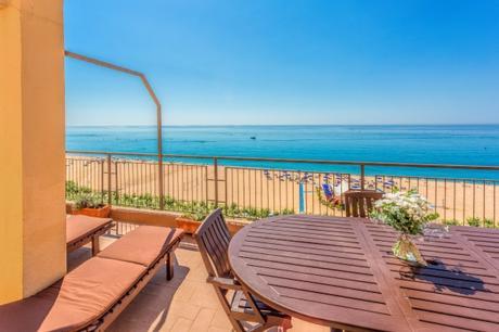 Fergus Hotels Fergus Hotels