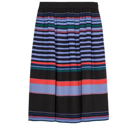 Combina una falda a rayas