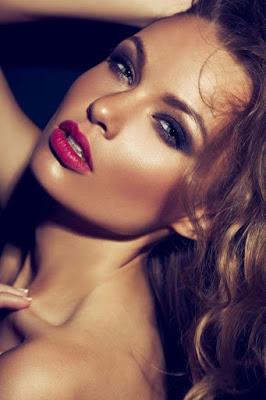 VERDADES Y MENTIRAS SOBRE EL MAQUILLAJE