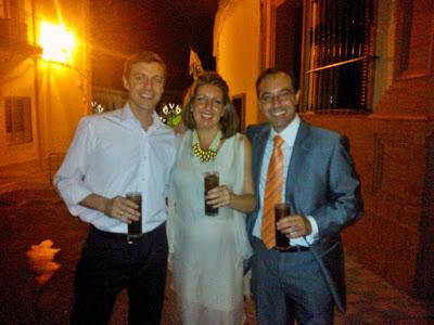 UN TORRENTE DE VOZ PASÓ POR ALLÍ