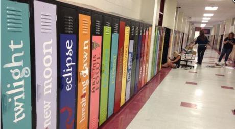 Fotografía de la avenida literaria del Instituto de Biloxi en Estados Unidos