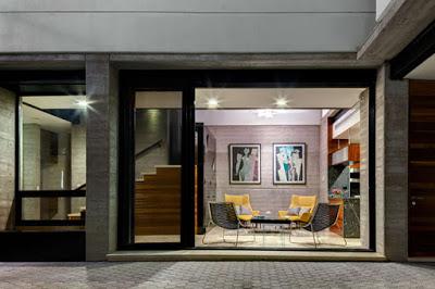 Ampliacion Moderna de Casa Historica