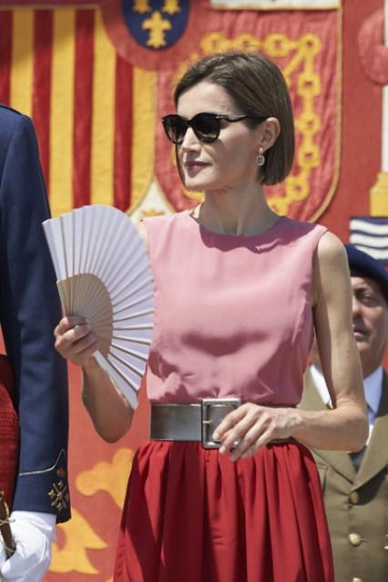 Dña. Letizia, todo glamour en la Academia de San Javier