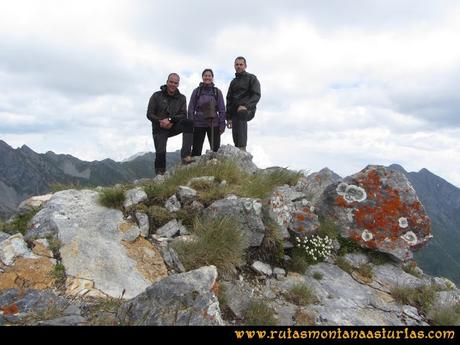 Ruta Peña Cerreos y Ubiña Pequeña: Cima Peña Cerreos