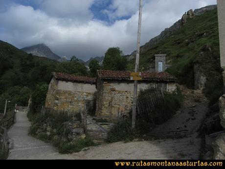 Ruta Peña Cerreos y Ubiña Pequeña: Depósito del agua
