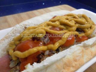 HOT DOG O PERRITO CALIENTE