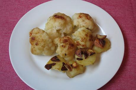 Coliflor con refrito de ajos y guindilla